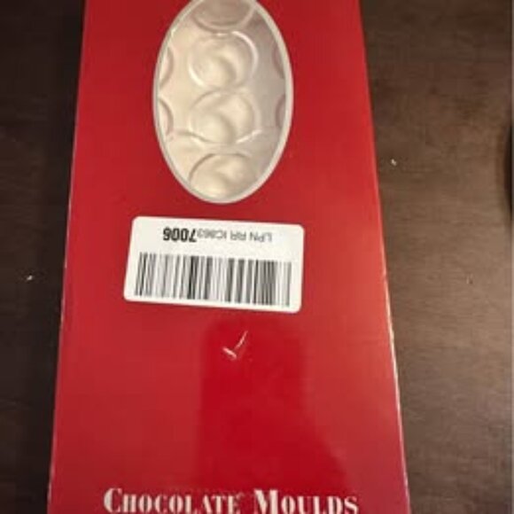 Chocolate Moulds - new in box - Picture 1 of 3